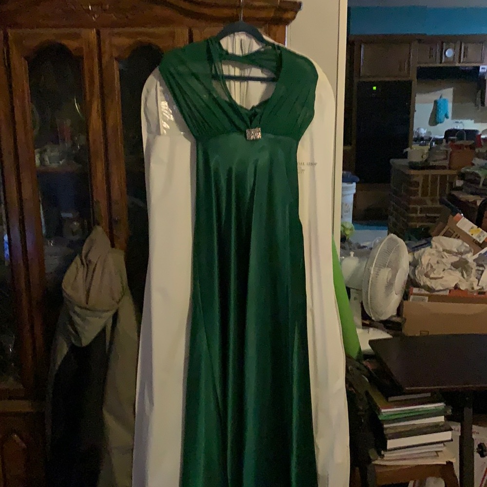 Beautiful prom/bridesmaid dress, emerald green